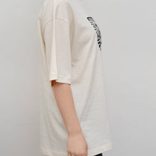 Load image into Gallery viewer, tricko Panna Marie, t-shirt Panna Marie, screen print Panna Marie