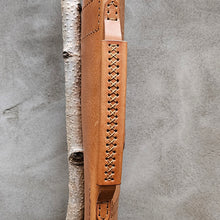 Load image into Gallery viewer, vegetable tanned leather, tools cover, tools bag, hand made in Prague, rucne vyrobene pouzdro na nářadí, vyrobené v Praze, třísločiněná kůže