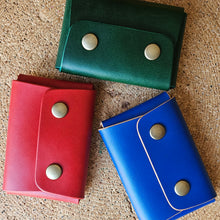Load image into Gallery viewer, vegetable tanned leather, blue leather, nature leather, sustainable wallet, leather wallet, blue mini pene, blue wallet, modra trislocinena, trislocinena kuze, trislocinena, mini pene