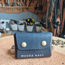 Load image into Gallery viewer, MINIPENĚ, kožená mini peněženka, leather wallet, mini wallet, vegetable tanned leather, unisex wallet, handmade wallet, handmade leather wallet