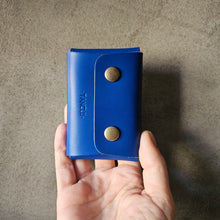 Load image into Gallery viewer, vegetable tanned leather, blue leather, nature leather, sustainable wallet, leather wallet, blue mini pene, blue wallet, modra trislocinena, trislocinena kuze, trislocinena, mini pene
