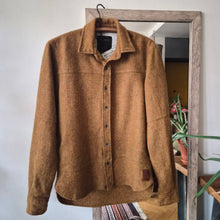 Načíst obrázek do prohlížeče Galerie, upcycling fashion, upcycling from prague, upcycling clothing, upcycling sweater, Jesus screen print patch, Jesus screen print, upcycling brand, upcycling with love, upcyklovaný svetr, upcyklace s laskou, sitotisk Jezis, svetr s potiskem, upcyklovaná móda, upcyklovana moda,