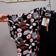 Load image into Gallery viewer, upcycling fashion, upcycling from prague, upcycling clothing, upcycling sweater, Jesus screen print patch, Jesus screen print, upcycling brand, upcycling with love, upcyklovaný svetr, upcyklace s laskou, sitotisk Jezis, svetr s potiskem, upcyklovaná móda, upcyklovana moda,