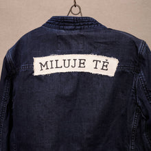 Načíst obrázek do prohlížeče Galerie, upcycling fashion, upcycling from prague, upcycling clothing, upcycling sweater, Jesus screen print patch, Jesus screen print, upcycling brand, upcycling with love, upcyklovaný svetr, upcyklace s laskou, sitotisk Jezis, svetr s potiskem, upcyklovaná móda, upcyklovana moda,