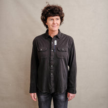 Načíst obrázek do prohlížeče Galerie, upcycling fashion, upcycling from prague, upcycling clothing, upcycling sweater, Jesus screen print patch, Jesus screen print, upcycling brand, upcycling with love, upcyklovaný svetr, upcyklace s laskou, sitotisk Jezis, svetr s potiskem, upcyklovaná móda, upcyklovana moda,