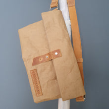 Load image into Gallery viewer, LEDVINKA PAPER PETE VESELA