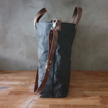 Load image into Gallery viewer, WASHPAPER CROSSBODY / SHOPPER