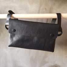 Load image into Gallery viewer, NEW ALL BLACK 28 – BELT BUCKLE