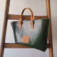 Load image into Gallery viewer, . ELEGANCE .