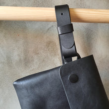 Load image into Gallery viewer, vegetable tanned leather, leather bag, black leather, handmade bags, made in prague, leather accossories, made with love