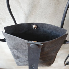 Load image into Gallery viewer, WASHPAPER MOBILE CASE