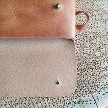 Load image into Gallery viewer, NEW VEGAS 28