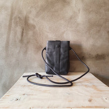 Load image into Gallery viewer, LEATHER MOBILE CASE