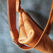 Load image into Gallery viewer, vegetable tanned leather, vegetable tanned leather handbag, cognac leather, leather cross bag, leather hip bag, cognac leather bag, leather craft, leather handmade bag,