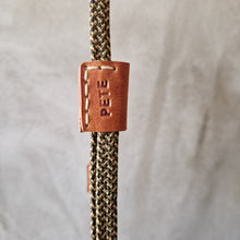 Load image into Gallery viewer, pouzdro na mobil kožené, kožené pouzdro na mobil, třísločiněná kůže, mobil case, leather phone case