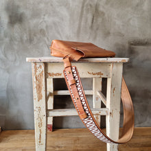 Load image into Gallery viewer, leatherbag, leather indian bag, hand made in Prague, leather handcraft, leather hipbag, indian style, modanow, leatherstyle
