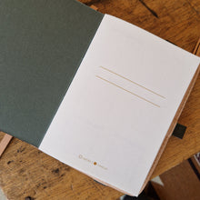 Načíst obrázek do prohlížeče Galerie, diary 2023, leather diary 2023, hand made diary 2023, kožený diář 2023, ručně vyrobený kožený diář 2023, kožený diář,