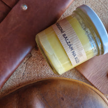 Načíst obrázek do prohlížeče Galerie, balzam na kuzi, leather balm, natural leather balm,prirodni balzam na kuzi,balzam na usen, prirodni mazani na usen