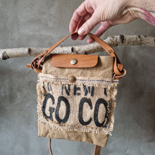 Load image into Gallery viewer, upcyklace, upcycling, juta material, washpaper, upcycling bag, juta, recyklace materiálů