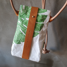 Load image into Gallery viewer, WASHPAPER MOBILE CASE