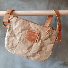 Load image into Gallery viewer, . CROSS . pratelný papír