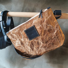 Load image into Gallery viewer, . CROSS . pratelný papír