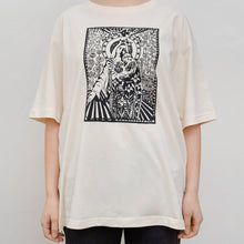 Load image into Gallery viewer, tricko Panna Marie, t-shirt Panna Marie, screen print Panna Marie
