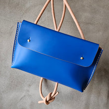 Load image into Gallery viewer, blue leather pouch, blueleather, binding pouch, handmade in Prague, handmade leather craft, leather craft, vegetable tanned leather
