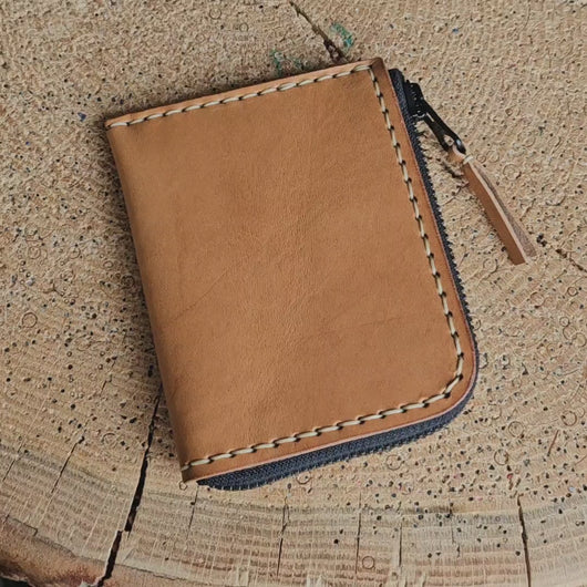 leather wallet, vegetable tanned leather, unisex leather wallet, hand made leather wallet, hand stiched wallet, vyrobeno v Praze